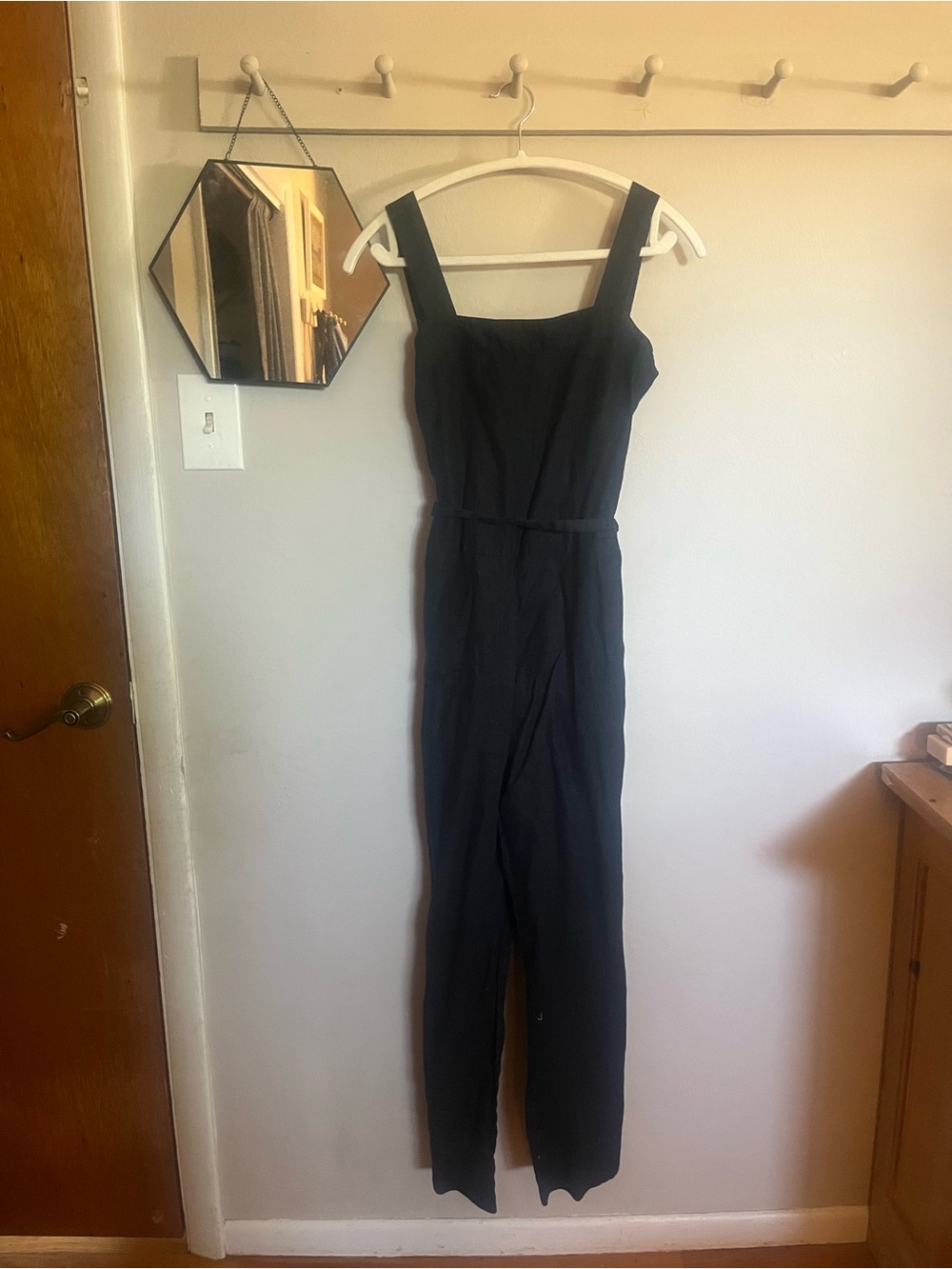 Quince Square Neck Sleeveless Black Linen Jumpsuit with Waist Tie - Picture 3 of 6